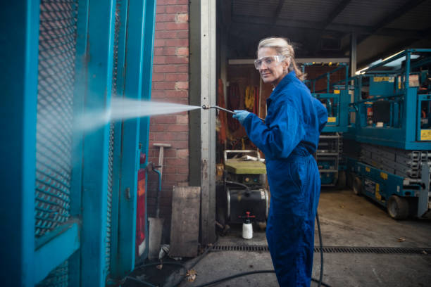 Best Factory Floor Cleaning  in Apison, TN